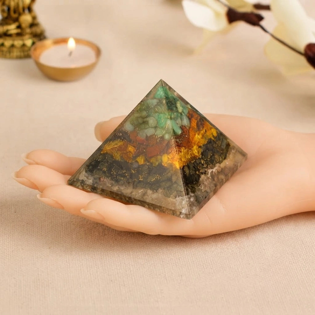 Dhan Yog Pyramid Free Square Raw Selenite Plate